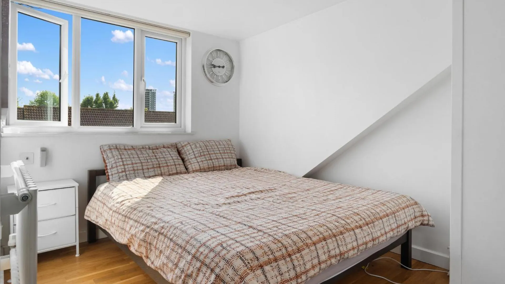 Vakantiehuis Shard View 3 Bed Entire Home Londen